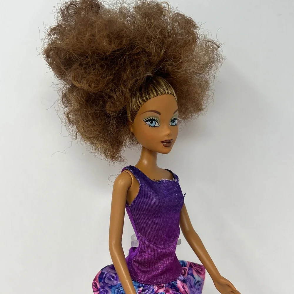 Barbie My Scene Madison‎ Doll 12 Inch Purple Floral Dress White Heels 1999